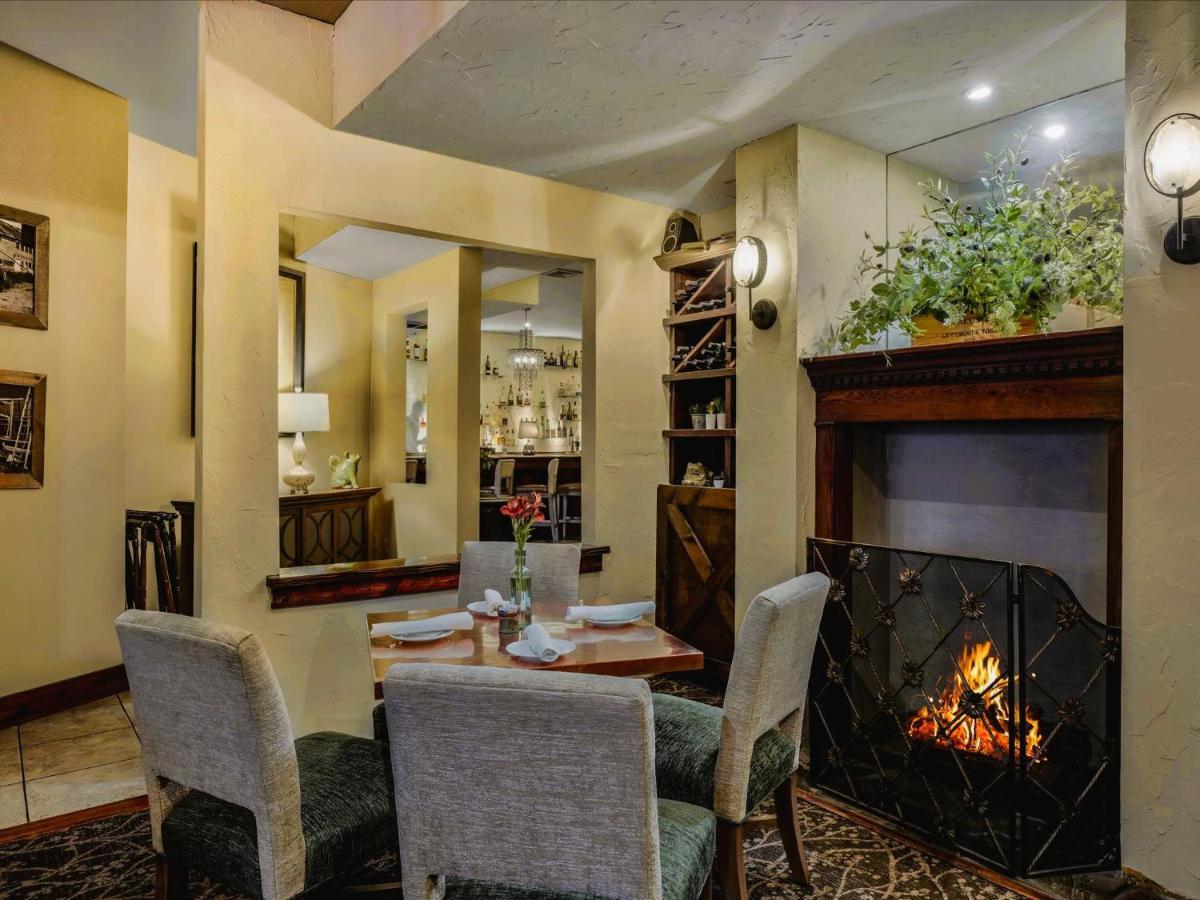The Inn At Leola Village, A Historic Hotel Of America Екстериор снимка