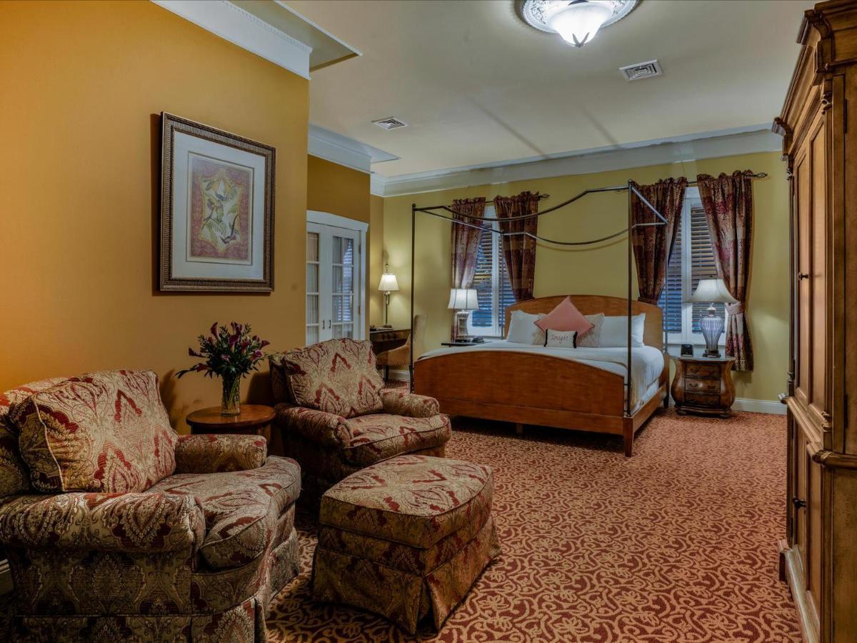 The Inn At Leola Village, A Historic Hotel Of America Екстериор снимка